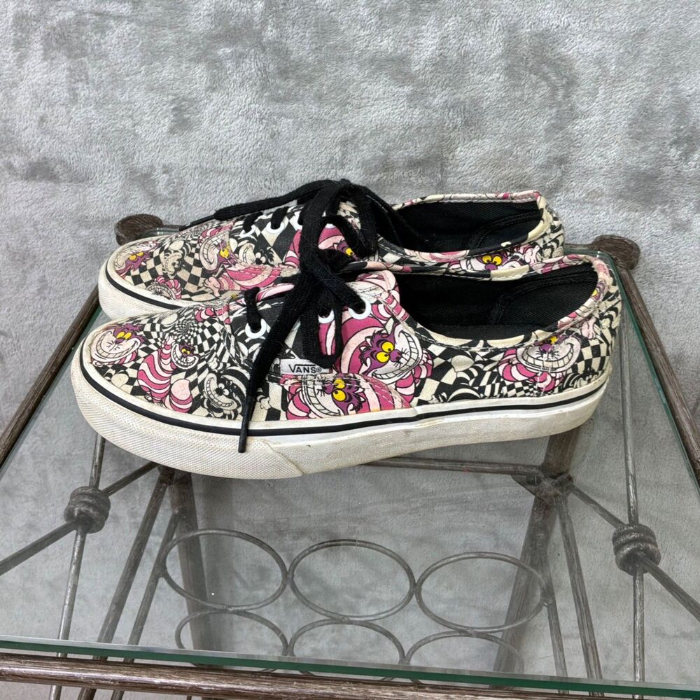 Rare Vans x Disney Alice In Wonderland Cheshire Cat size M6/ W 7.5